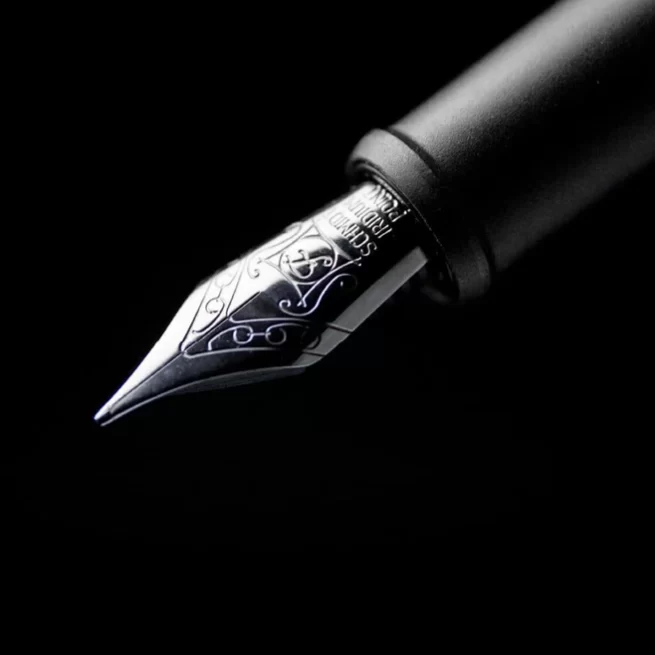 Hoverpen 3.0 Deep Black Future Edition Futuristic Fountain Pen