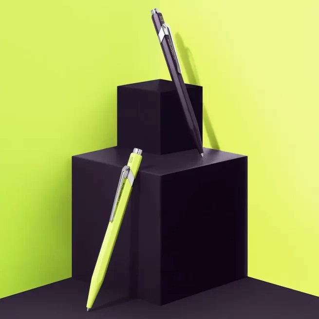 Caran D'Ache 849 Violet Jaune Fluo Ballpoint Pen - Fluo Yellow Pastel