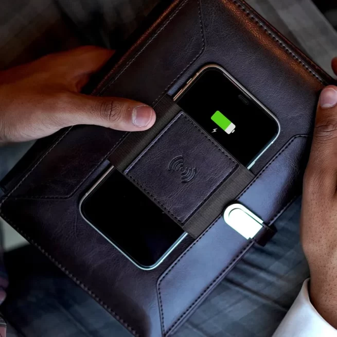 Pennline Superbook Organizer With Wireless Charging + 8000mAh Powerbank And 16GB Flash Drive Coffee Brown