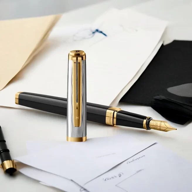 Waterman Exception Reflections of Paris Gold Trim Fountain Pen 9000037259