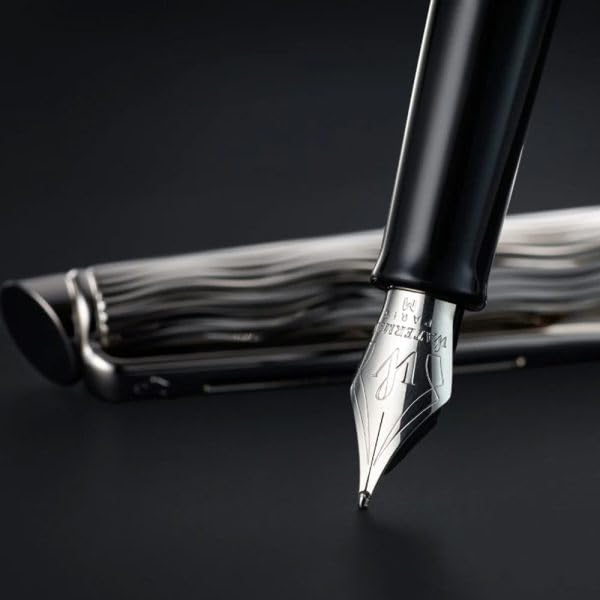Waterman  Hémisphère L’Essence Du Bleu Chrome Trim Fountain Pen 8901198913542