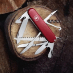 Victorinox Huntsman 91 mm Red Swiss Army knife 1.3713